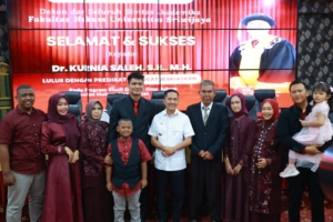 Ratu Dewa Hadiri Ujian Terbuka Promosi Doktor Kurnia Saleh, Tegaskan Komitmen Pemkot Dukung Pengembangan SDM Berkualitas