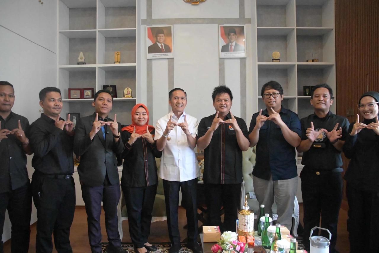 Ratu Dewa Dorong Seniman Komedi Melek Hukum dan Bijak Bermedsos