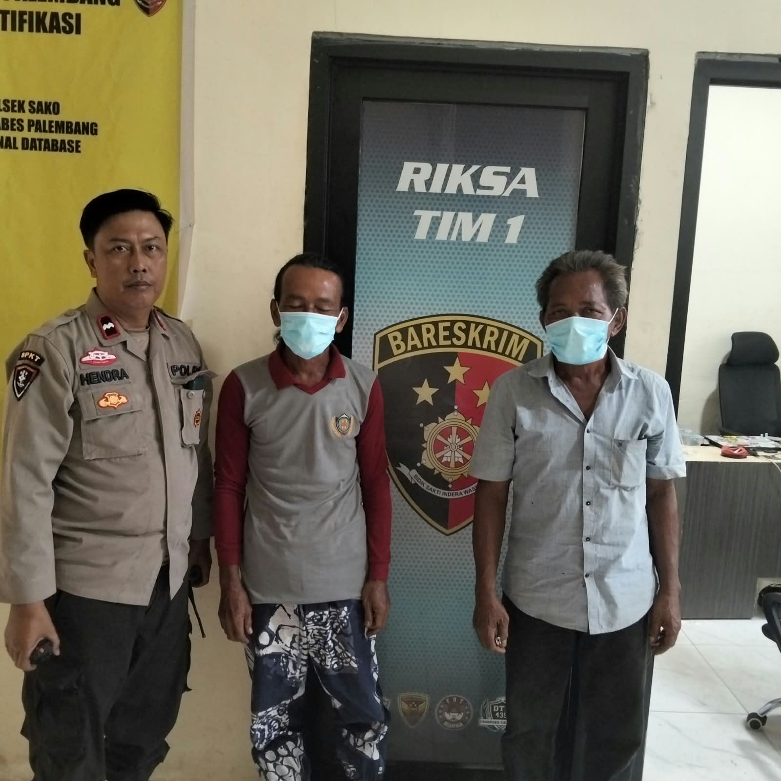 Polsek Sako Amankan Dua Terduga Pelaku Pembakaran Lahan di Sukamulya